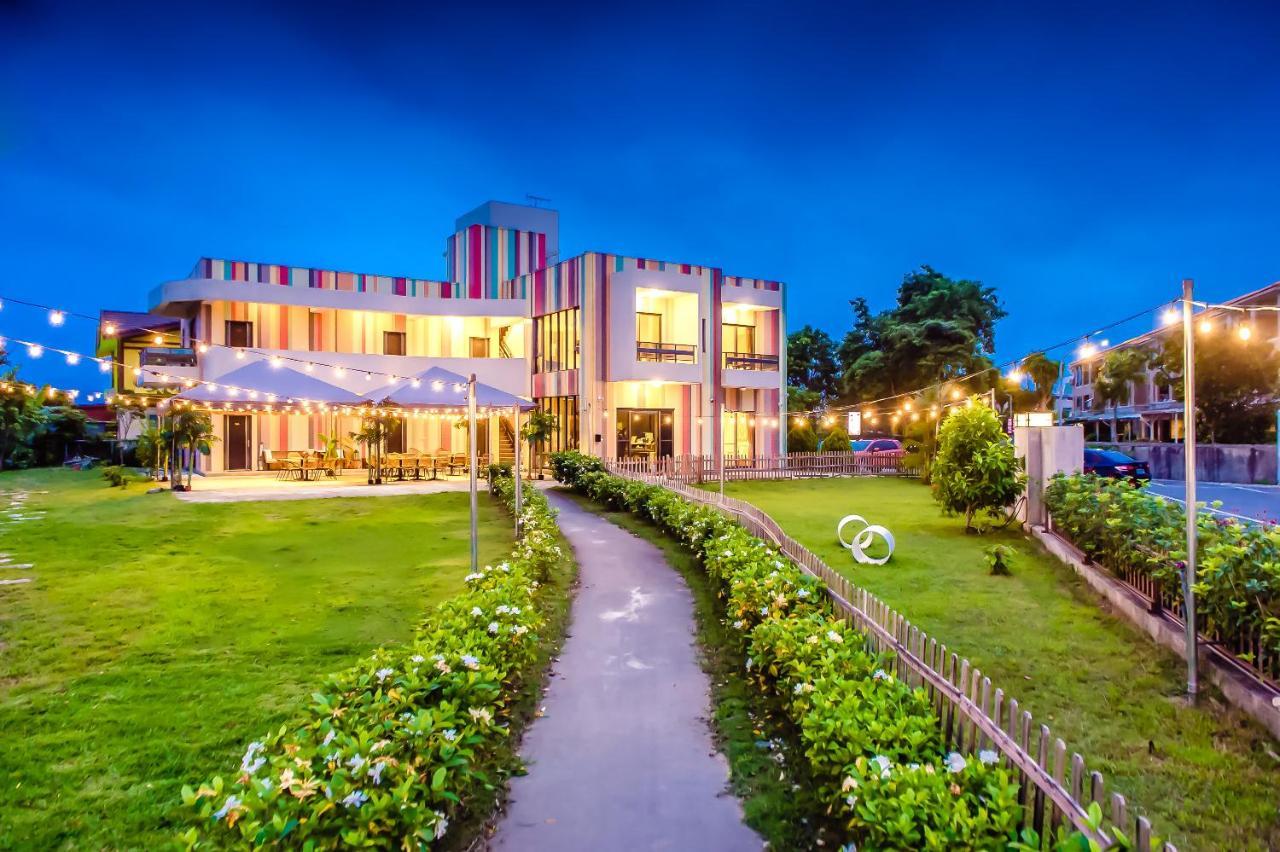 Taitung Rainbow Pet Friendly Maison Resort מראה חיצוני תמונה